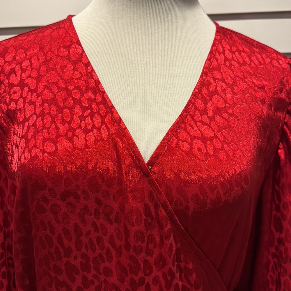MICHAEL Michael Kors NWT Subtle Cheetah Print Wrapped V-Neck Midi Red Dress - Picture 9 of 13